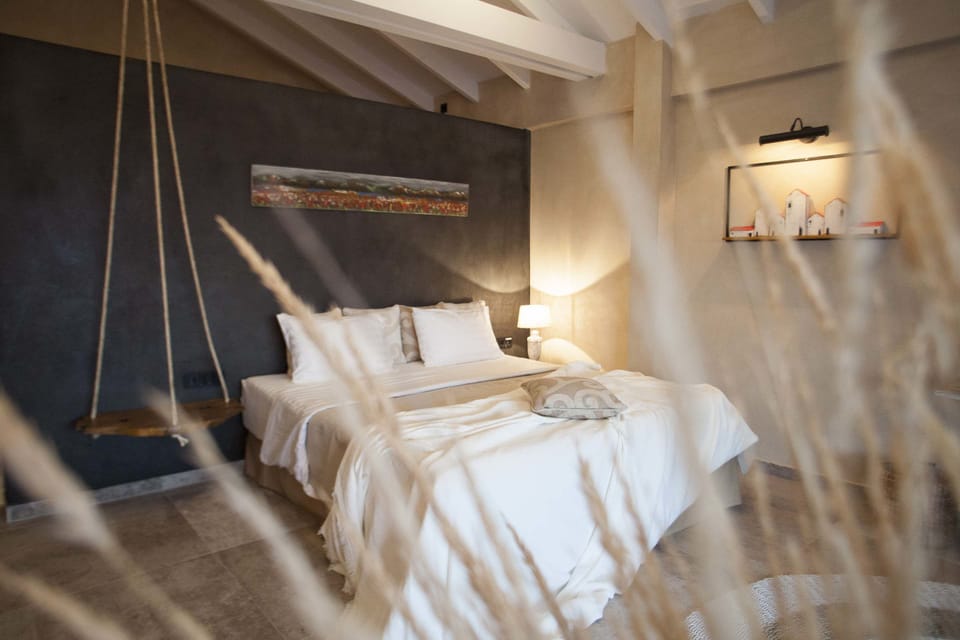 Honeymoon Suite, Sea View | Egyptian cotton sheets, premium bedding, Select Comfort beds