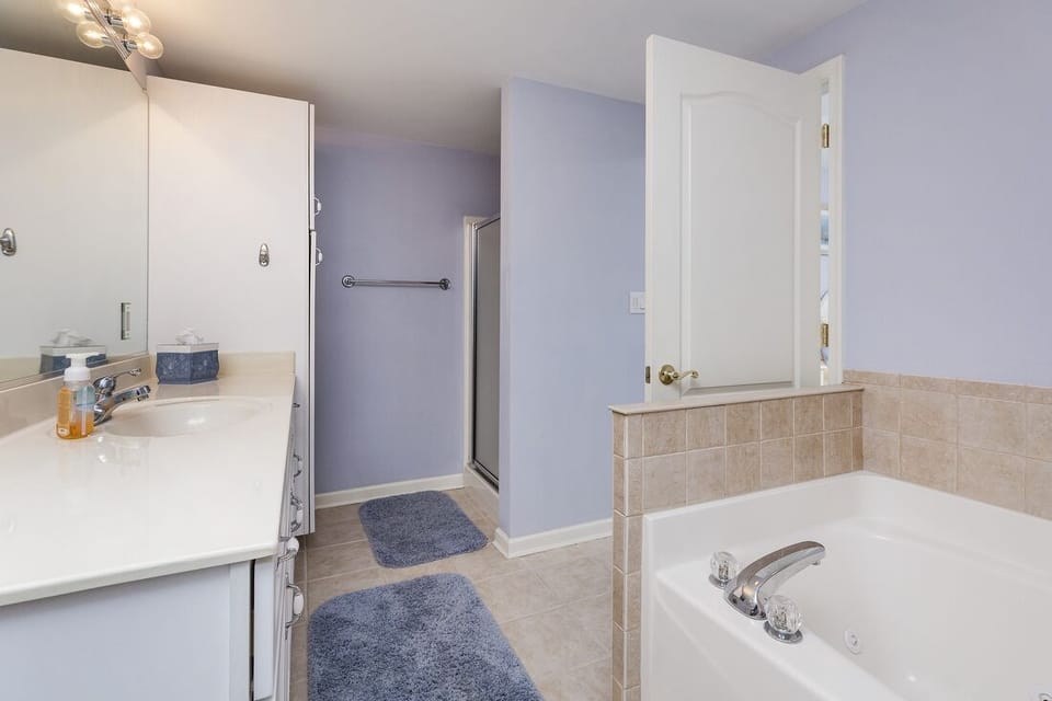 Spa-like Primary Bath with Jacuzzi Tub and Separate Shower.
