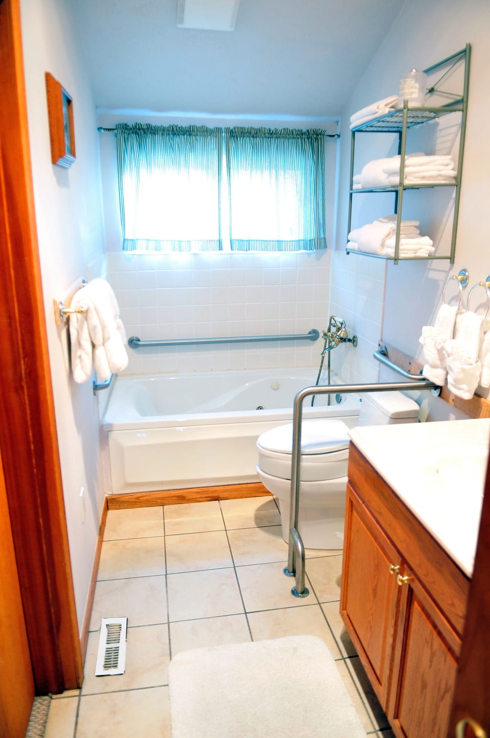 Master Bath 1 East