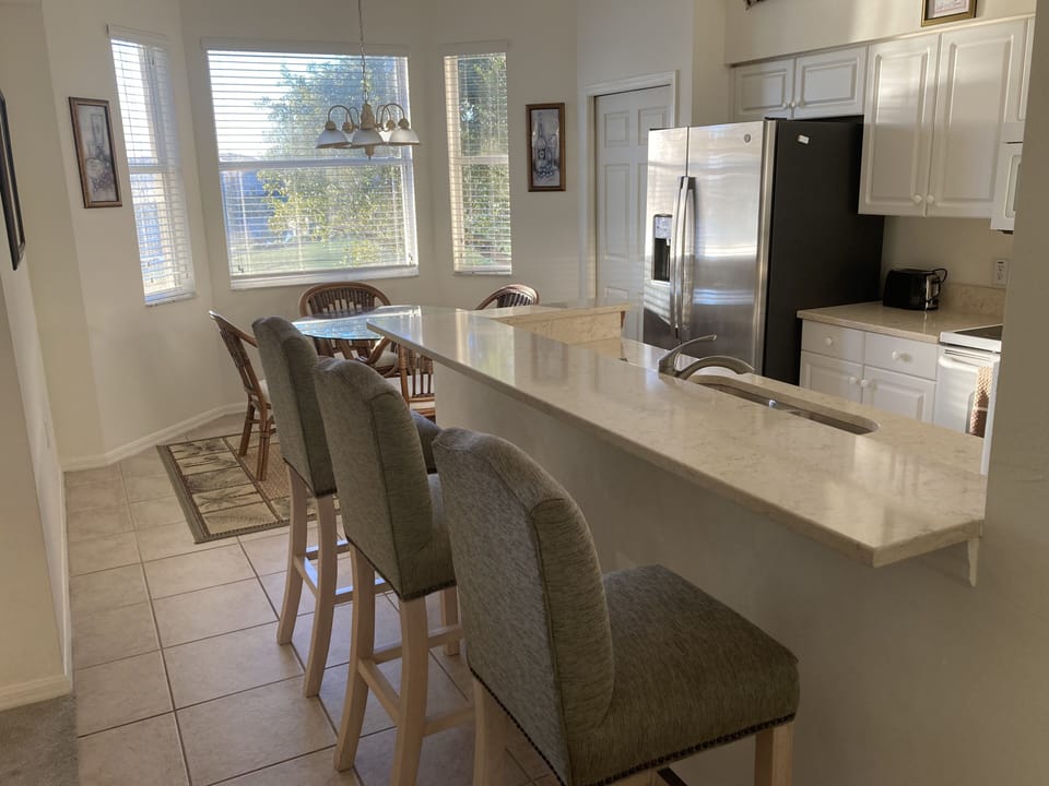 kitchen with granite counter tops