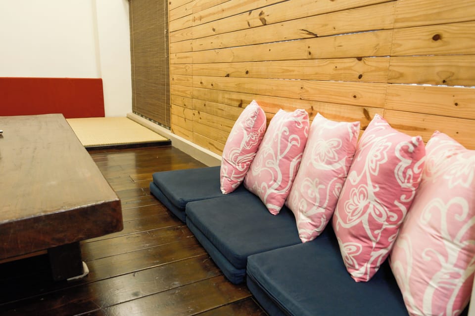 Family Room, Multiple Beds, Non Smoking, Garden View | Desk, blackout drapes, soundproofing, WiFi (free)