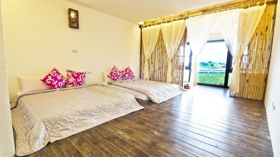 Deluxe Quadruple Room, 2 Double Beds, Non Smoking, Mountain View | Desk, blackout drapes, soundproofing, WiFi (free)