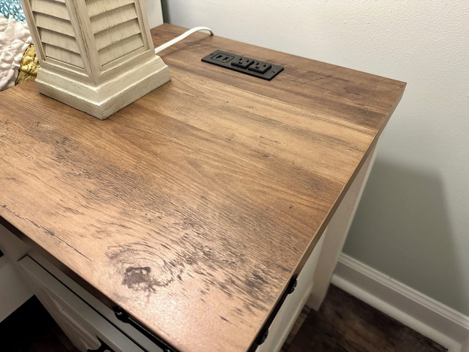 Bedroom - charging station on each nightstands
