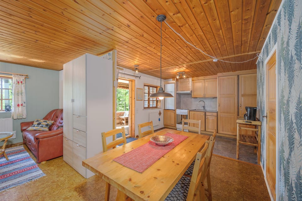 Cabin, Partial Lake View (Gerhard) | Private kitchen | Coffee/tea maker, fridge, oven, stovetop