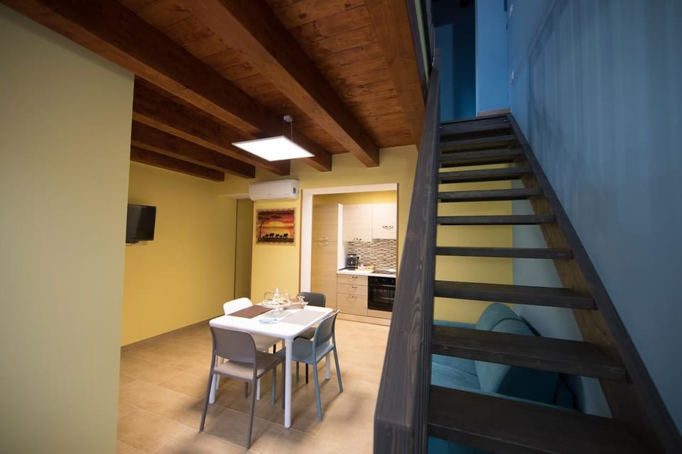 Apartment (Iris) | In-room dining