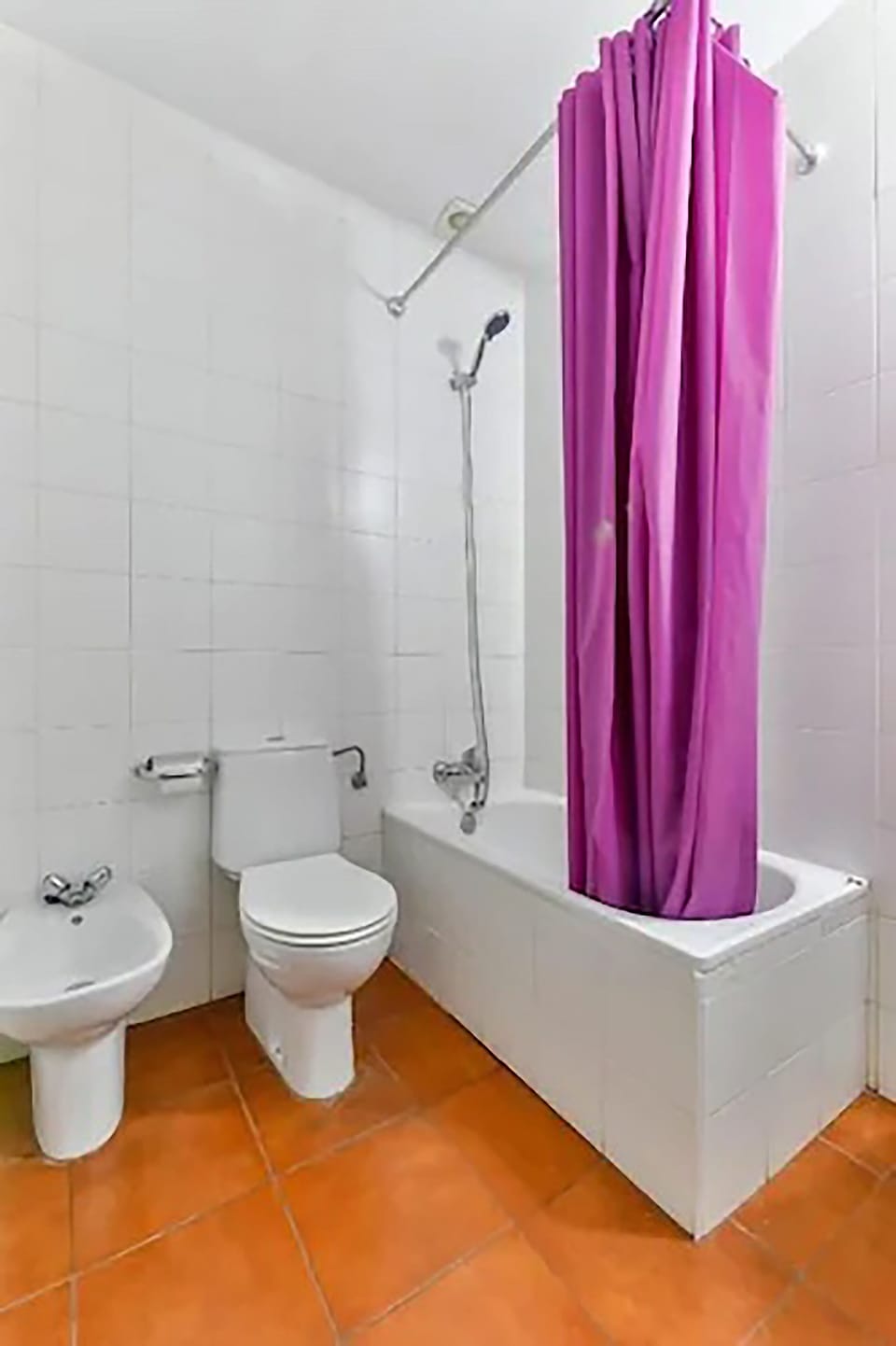 Superior Double Room | Bathroom | Shower, towels