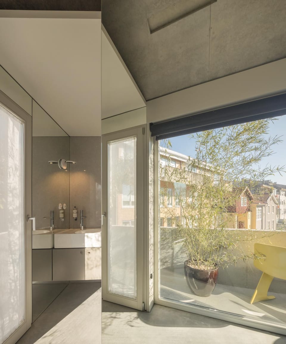 City Double Room, 1 Queen Bed, Garden View | Premium bedding, in-room safe, individually decorated