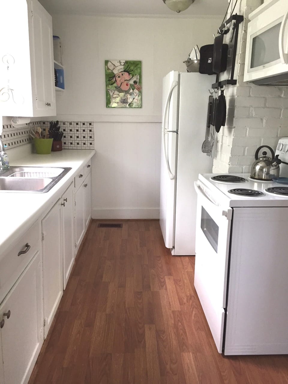 Well equipped kitchen.