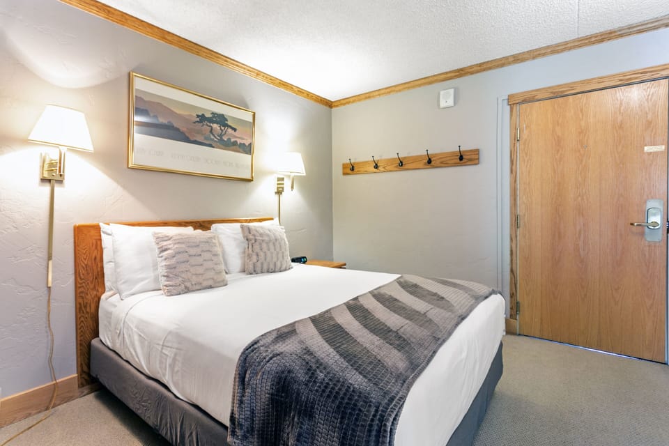 Studio Bedroom