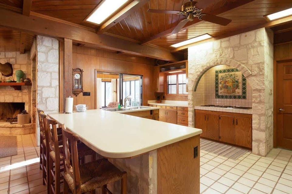 Large kitchen