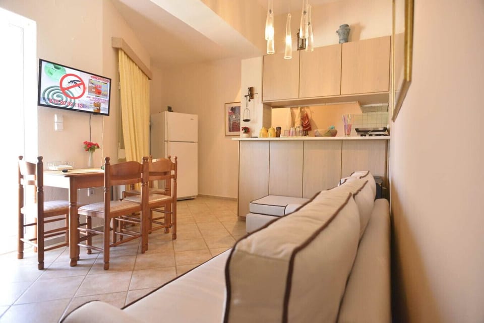 Ground floor, fully equipped kitchenette and living area, next to basketball court.