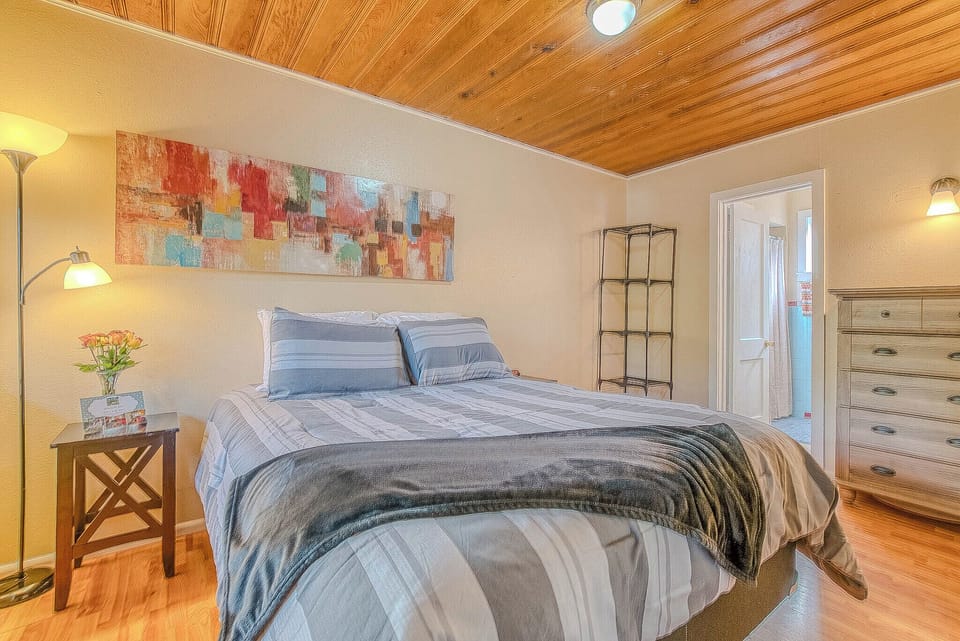Comfy Queen Bed