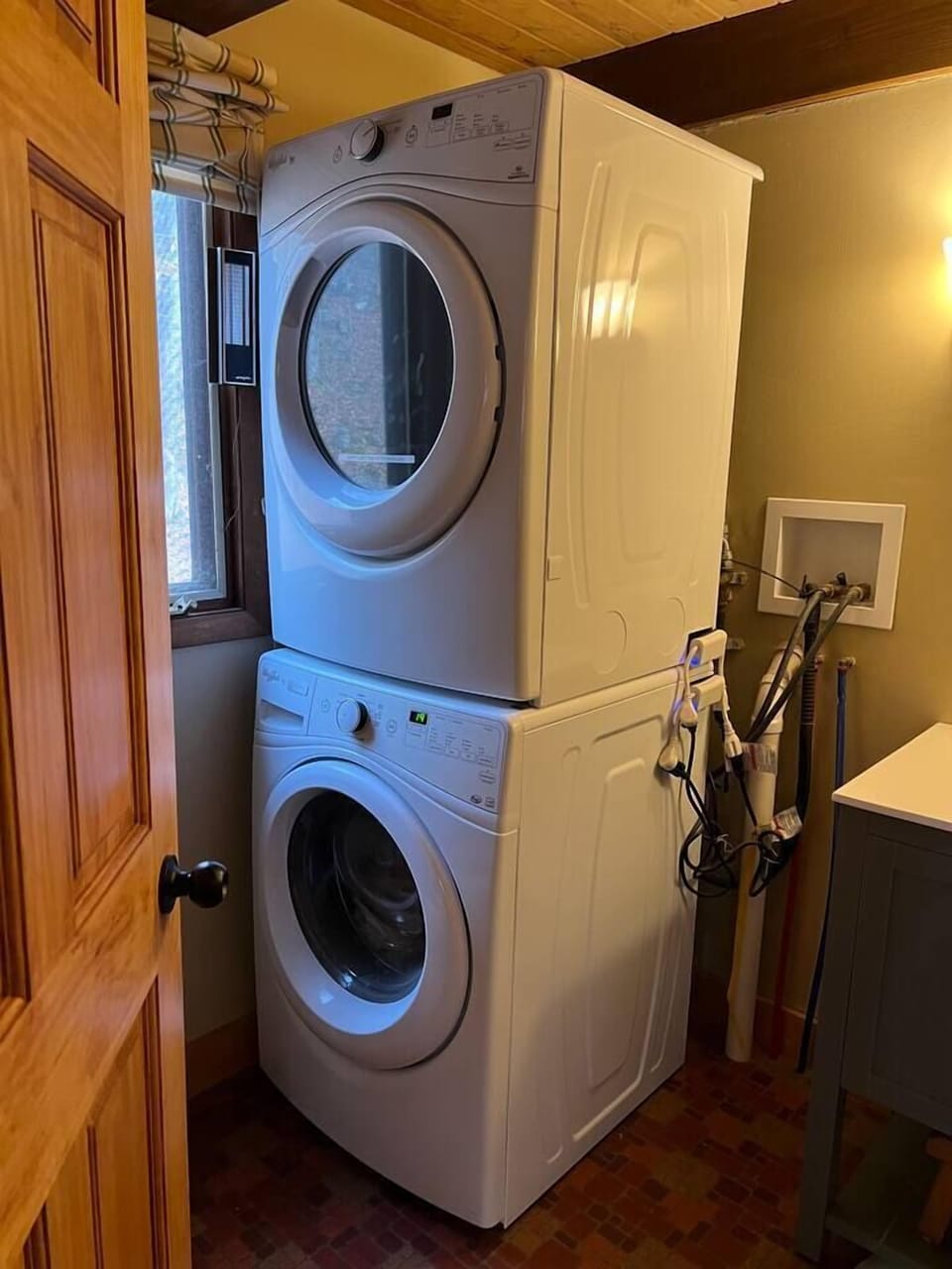 Enjoy our complimentary Washer & Dryer in the upstairs bathroom. We also supply a starter supply of laundry soap