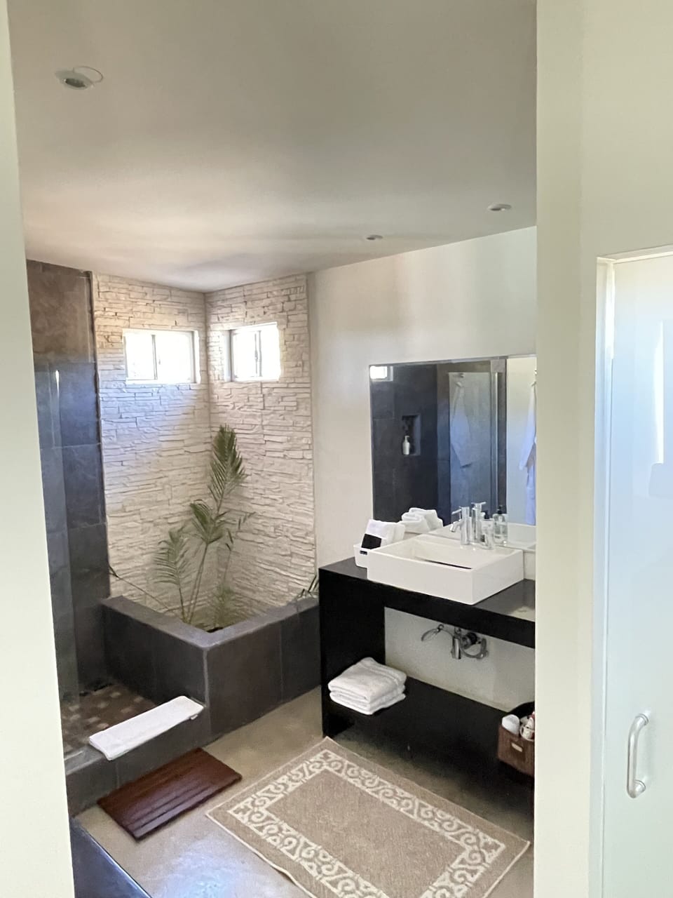 Deluxe Double Room, 1 King Bed, Terrace | Bathroom | Shower, rainfall showerhead, bathrobes, towels