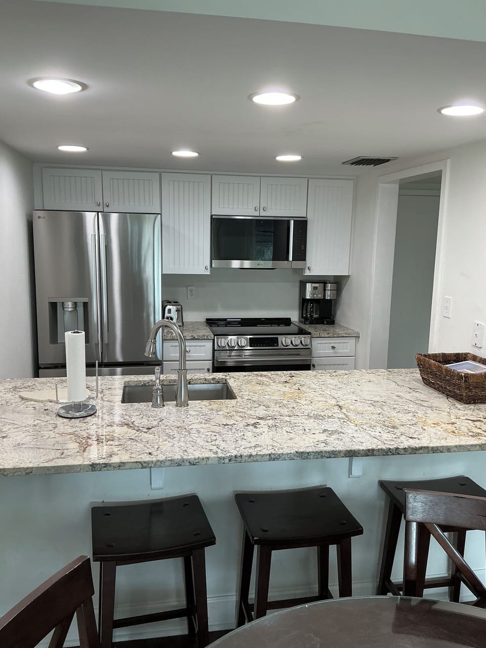 Kitchen- new appliances 11/2025
