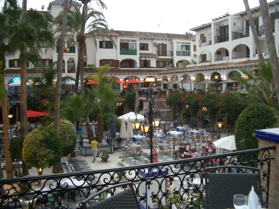 Villa Martin Plaza