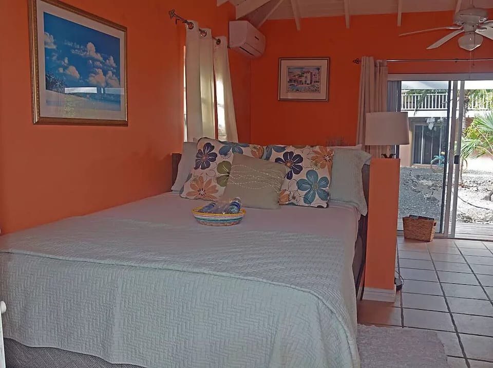 Queen Bed