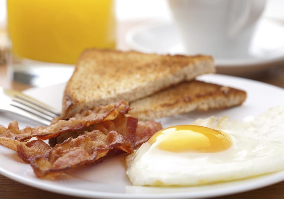 Daily cooked-to-order breakfast for a fee