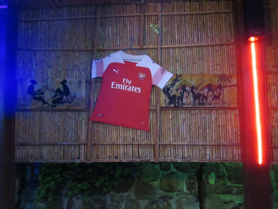 Sports bar