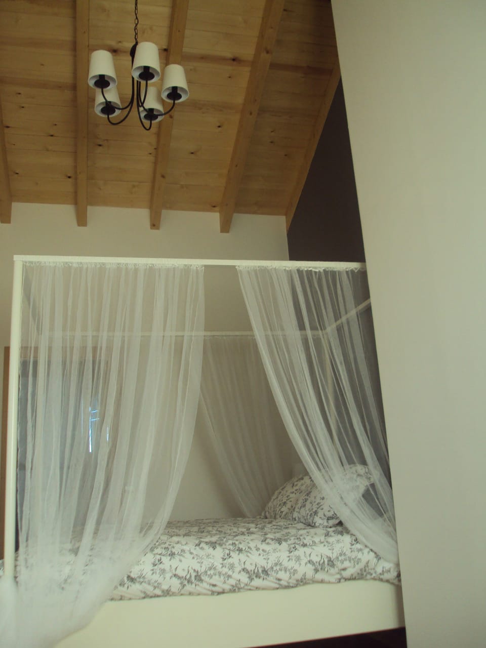 Double or Twin Room | Down comforters, blackout drapes, soundproofing, rollaway beds