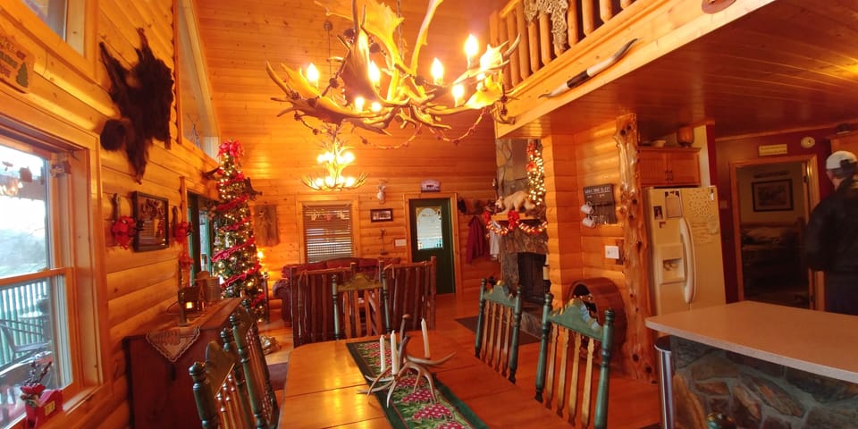 VIEW OF OUR SPACIOUS 8 CHAIRS DINING ROOM TO ENJOY MEALS WITH FAMILY & FRIENDS