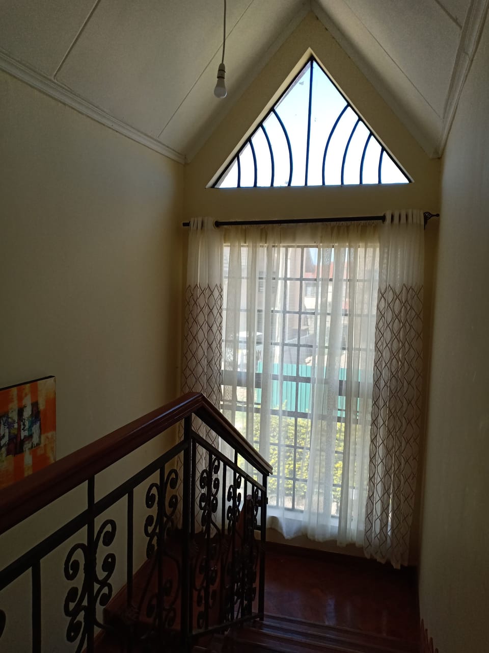 3 bedrooms, individually decorated, individually furnished, free WiFi