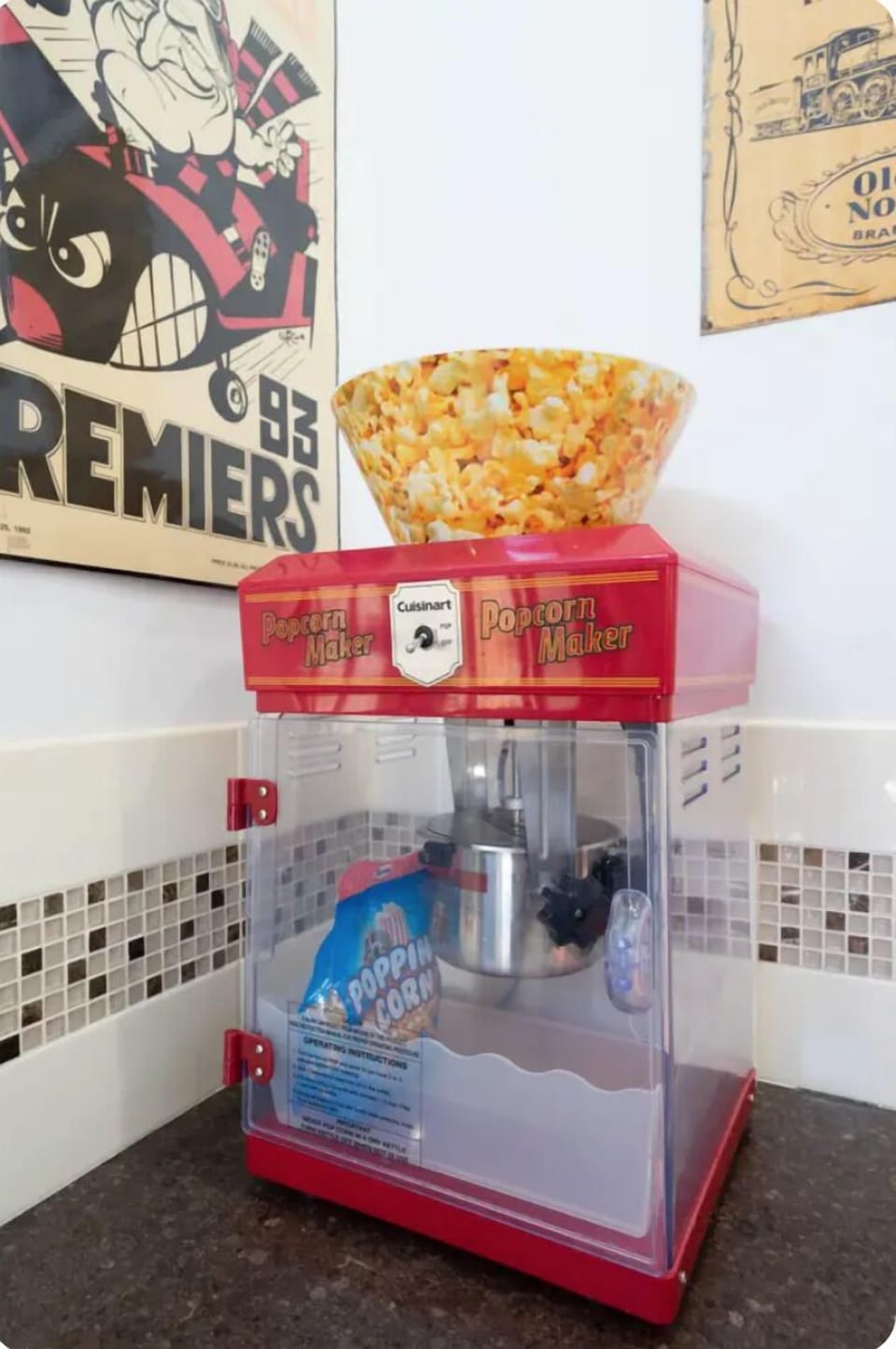 Popcorn machine