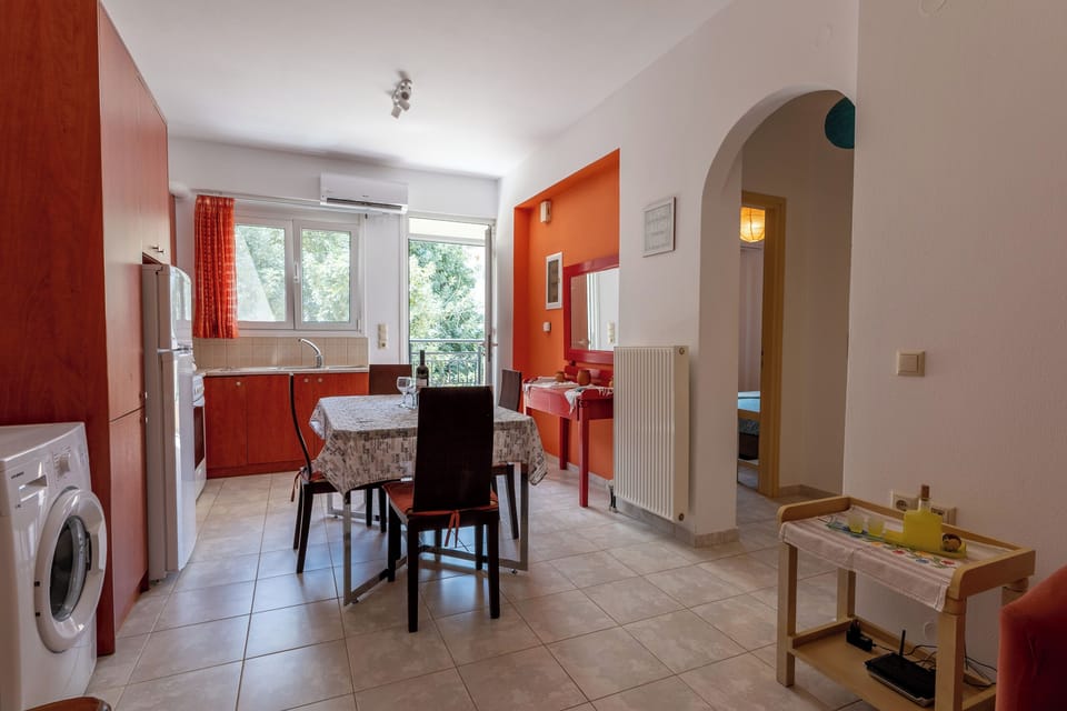 General view and entrance to the appartment