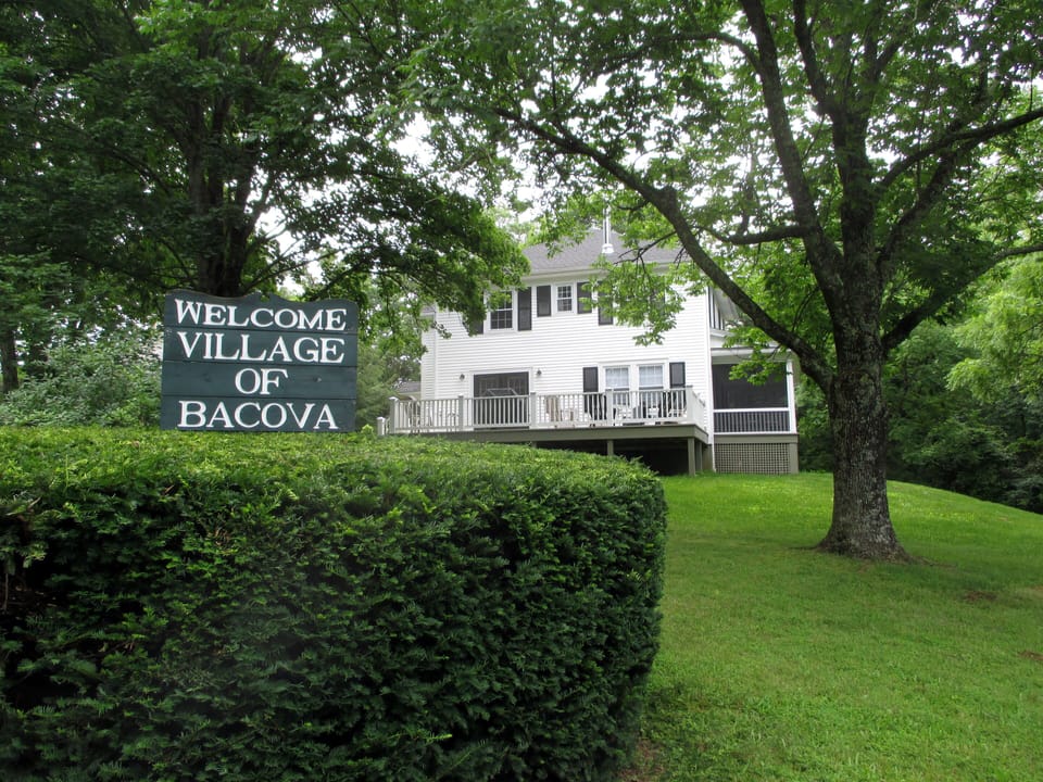 Holly House in Bacova!