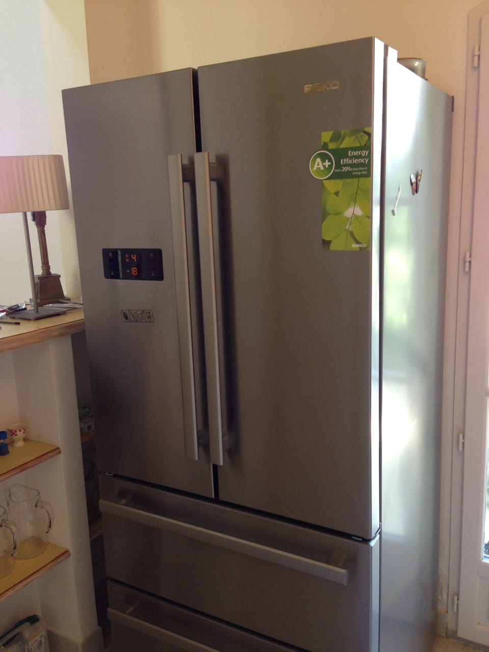 Very high capacity fridge and freezer