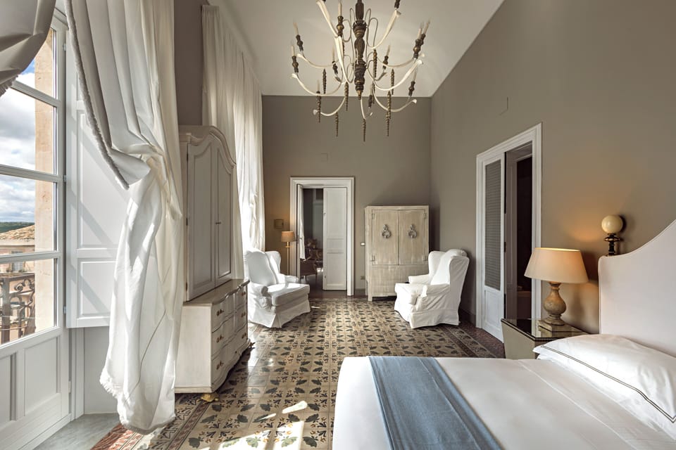 Junior Suite | Premium bedding, down comforters, memory foam beds, free minibar items