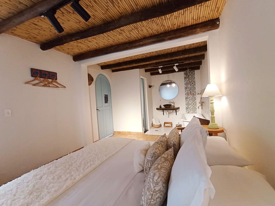 Superior Suite | Premium bedding, down comforters, free WiFi, bed sheets