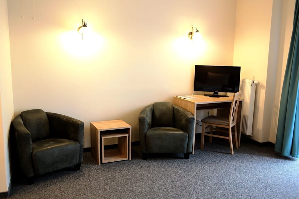 Comfort Twin Room, Garden View | Room amenity