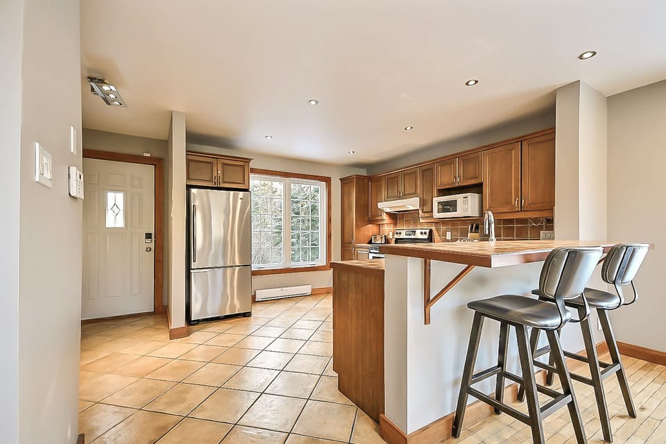 Complete kitchen