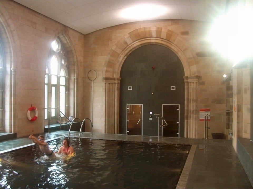The swimming pool is available for guests and also has a sauna and steam room