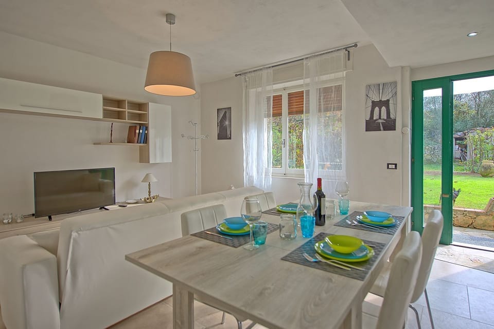 Dining Room, Living Room