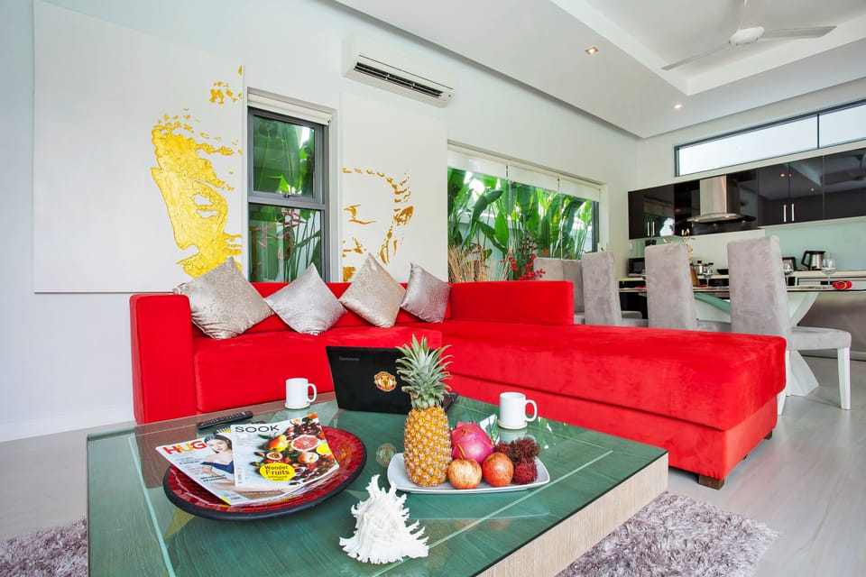 2 Bedrooms Pool Villa | Living room | LCD TV