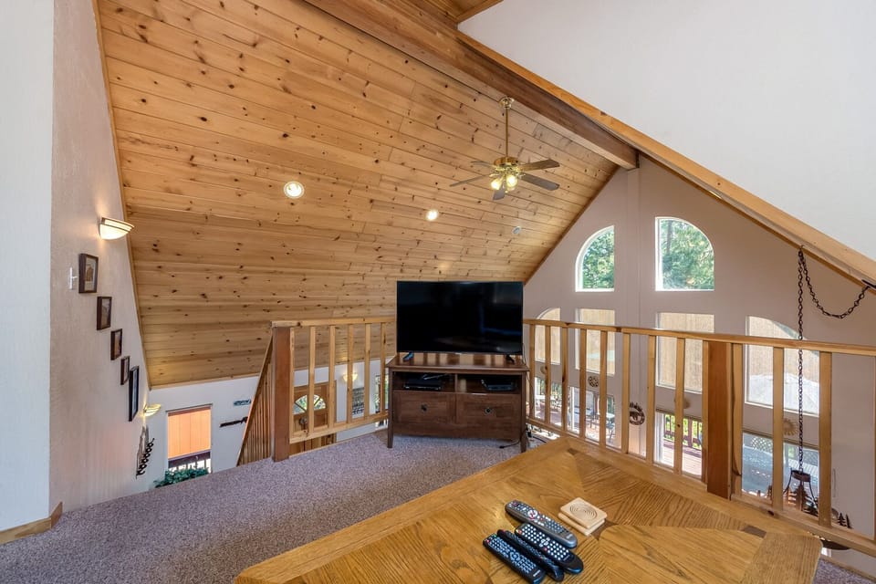 Loft 1