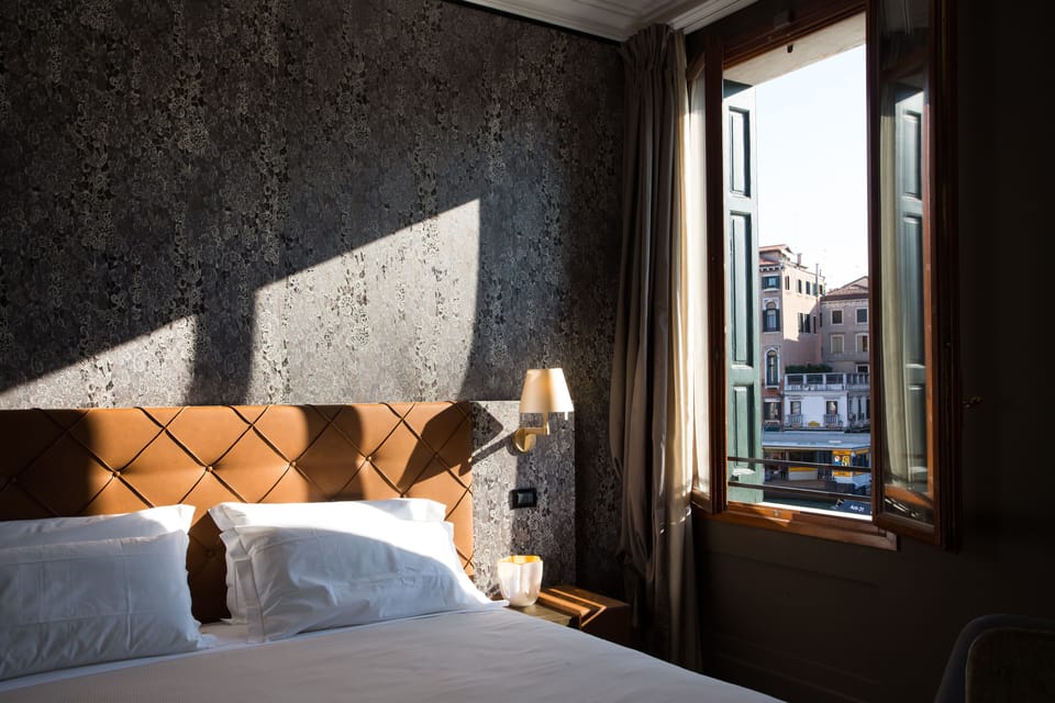Grand Deluxe Canal View | View from room