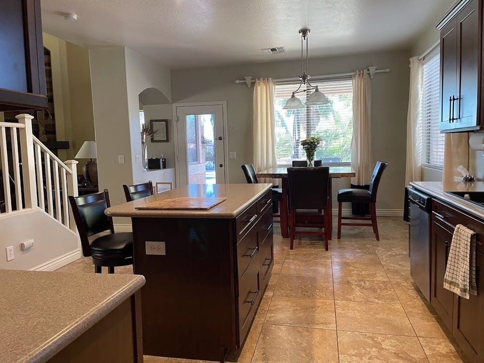 Kitchen with center island