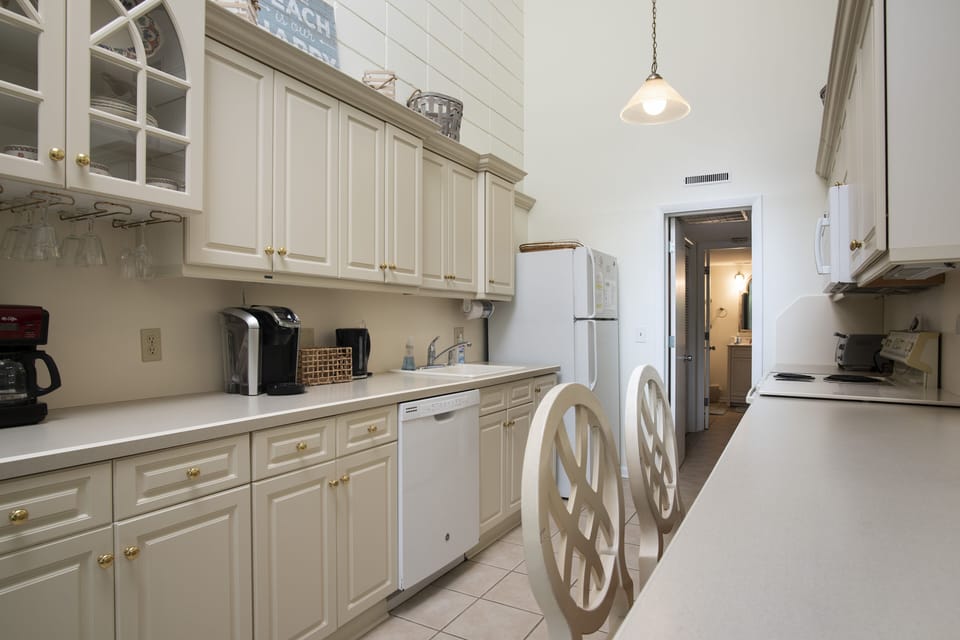 Fully equipped kitchen