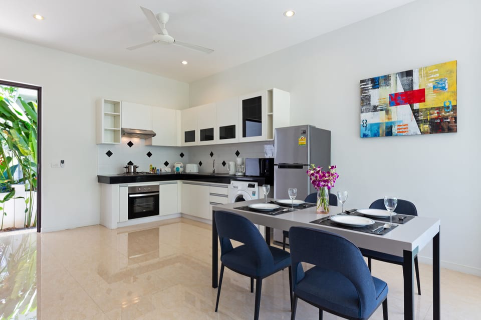 2 Bedrooms Pool Villa | In-room dining