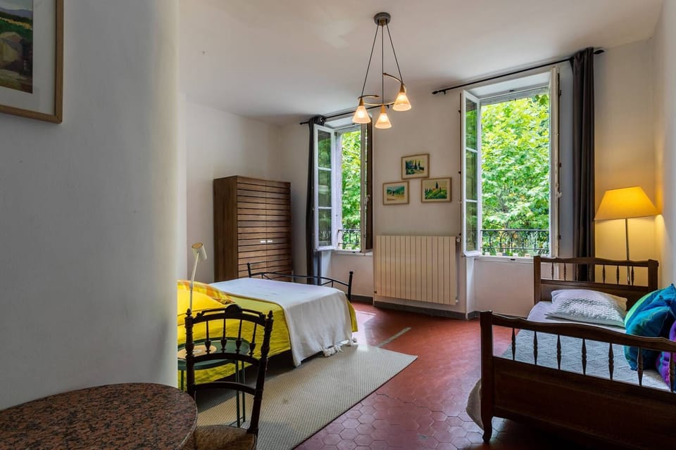 Comfort Double Room | In-room safe, individually decorated, individually furnished