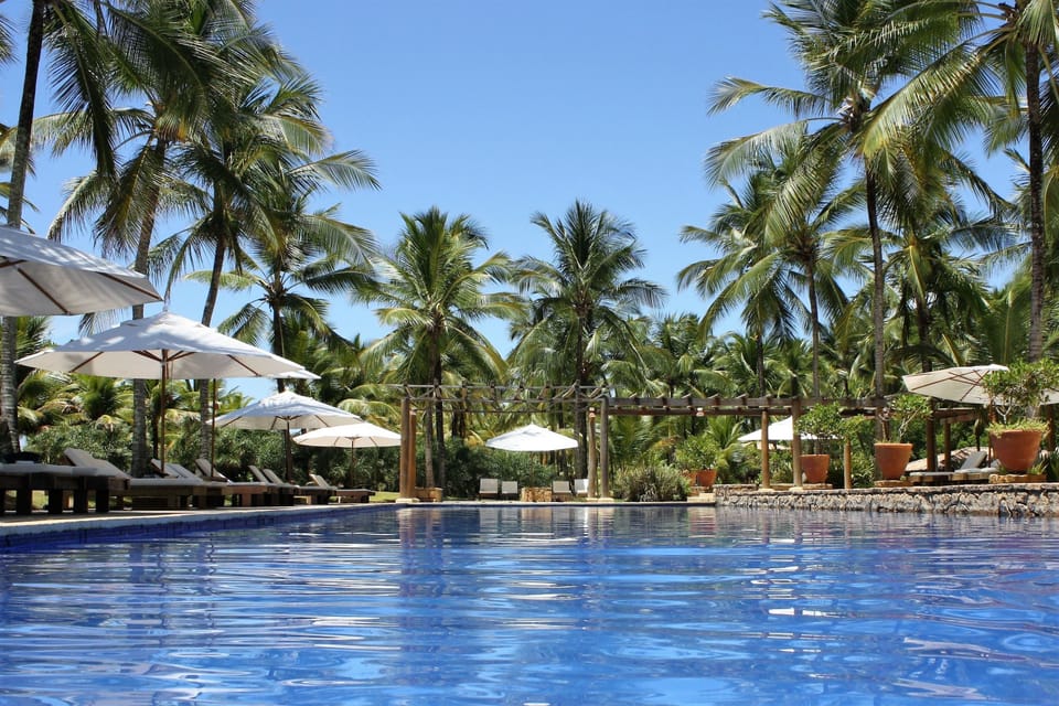 3 outdoor pools