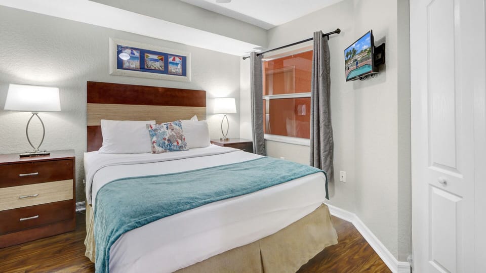 Surf Beach Room 203 Guest Bedrrom