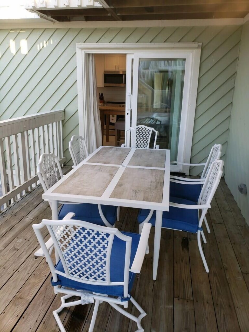 outside dinning