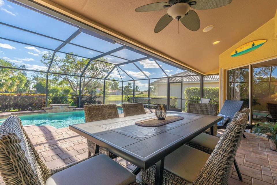 Outdoor Dining table, outdoor gas grill