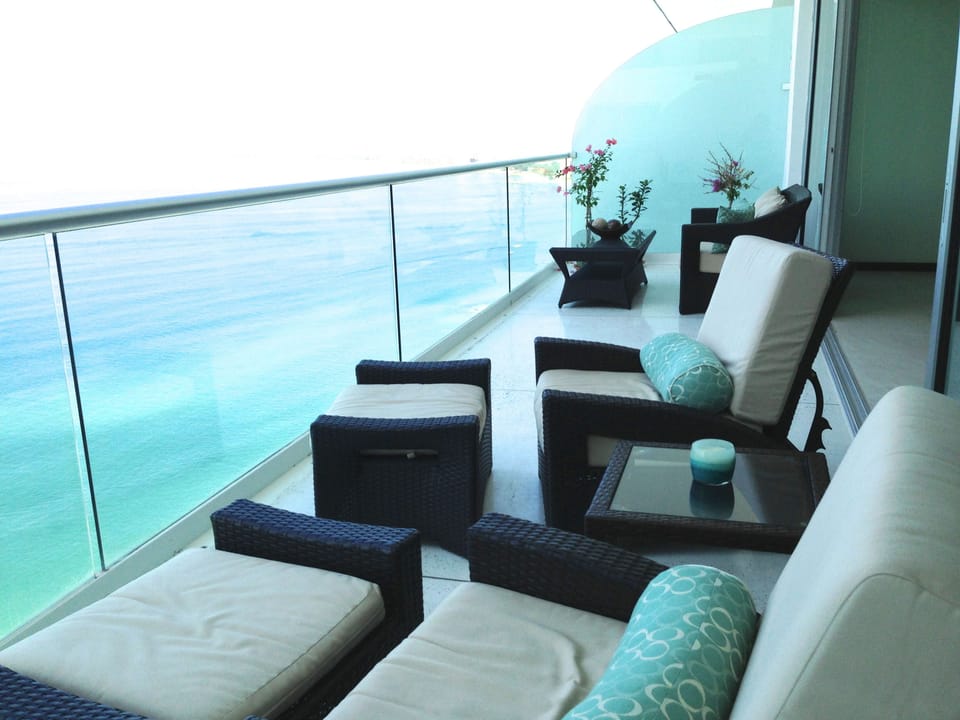 Luxurious balcony furniture to enjoy the view.