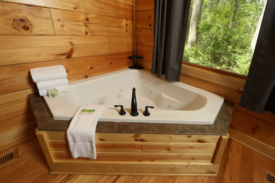 Jacuzzi Tub