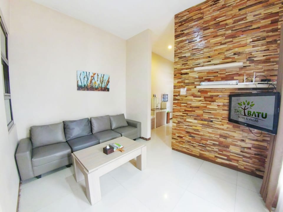 Villa, 2 Bedrooms | Living room